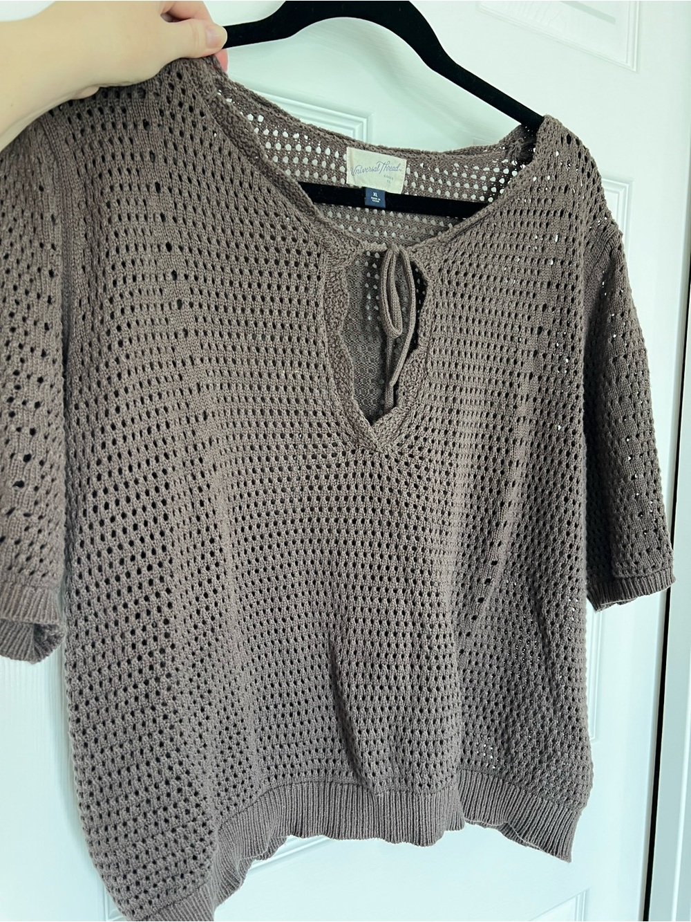 Universal Thread Brown Open-Weave Short Sleeve Tie-Neck Top